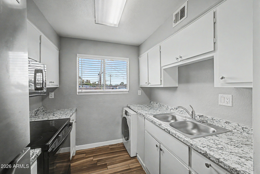 7144 N 66th Drive - Photo 18