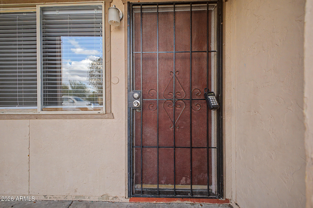 7144 N 66th Drive - Photo 8