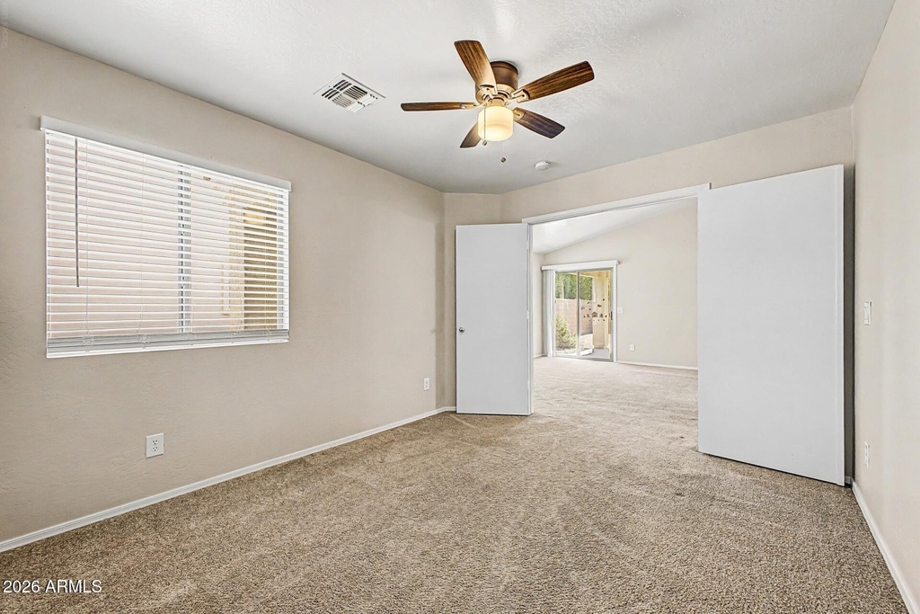 2159 W Pinkley Avenue - Photo 21
