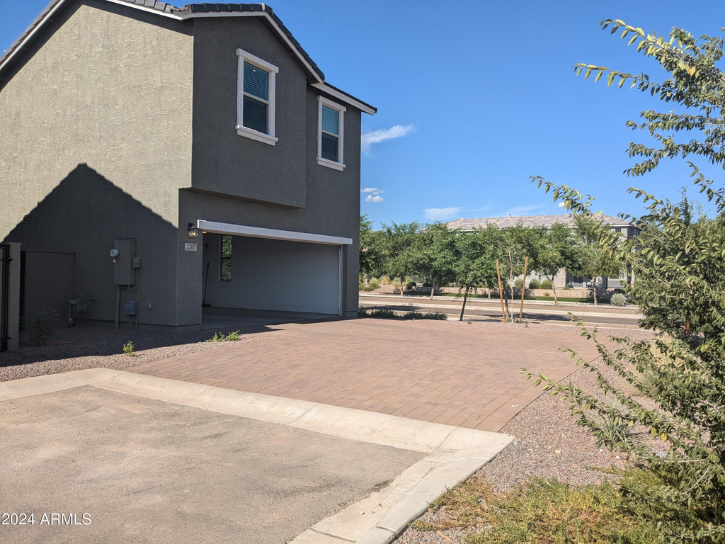 2207 W Paso Trail - Photo 10