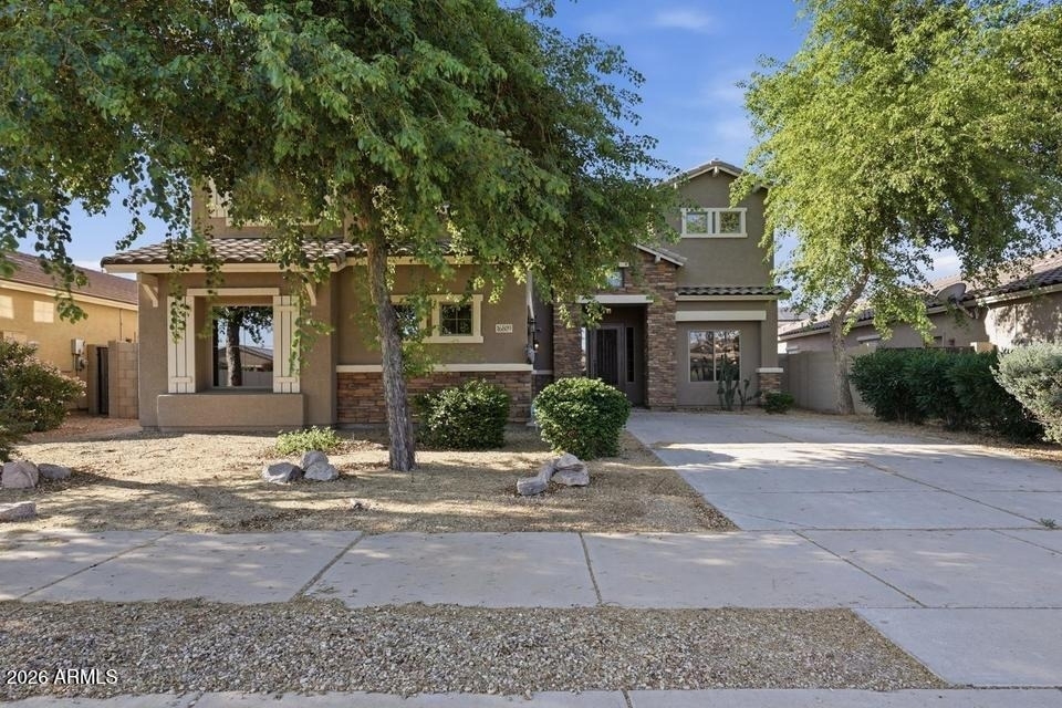 16809 W Magnolia Street - Photo 0