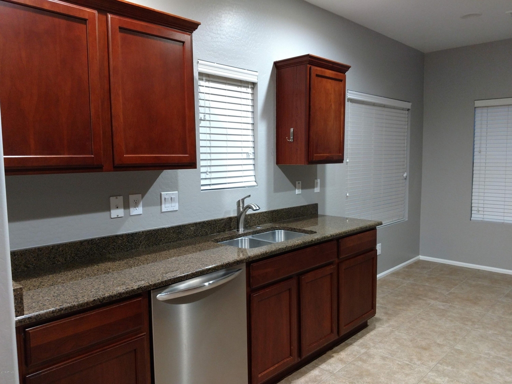 4232 E Bruce Court - Photo 2