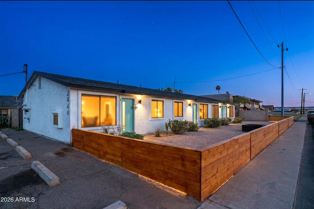 2444 E Willetta Street - Photo 4