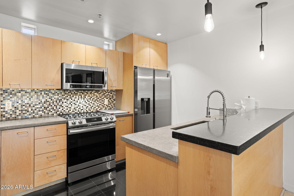 1111 W University Drive - Photo 5