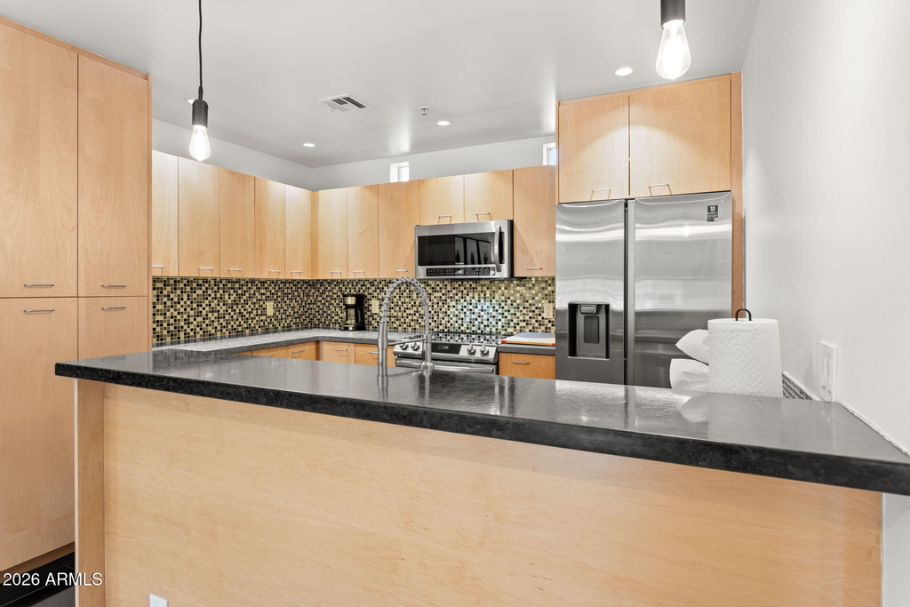 1111 W University Drive - Photo 4
