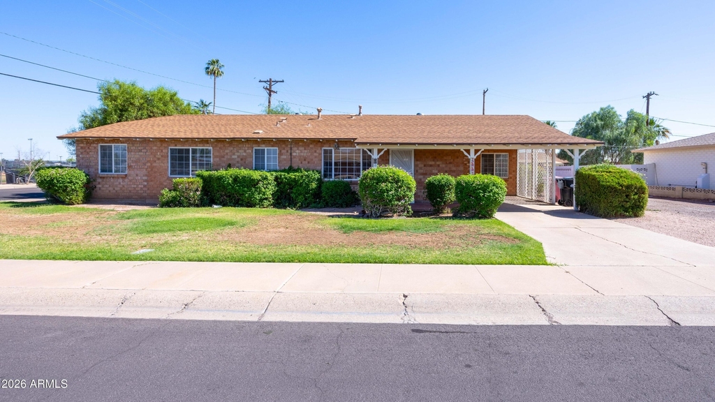 7337 E Lewis Avenue - Photo 0
