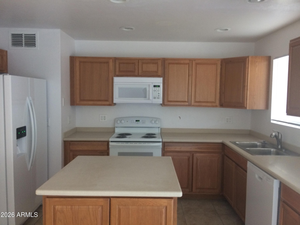 2254 E Alpine Avenue - Photo 8