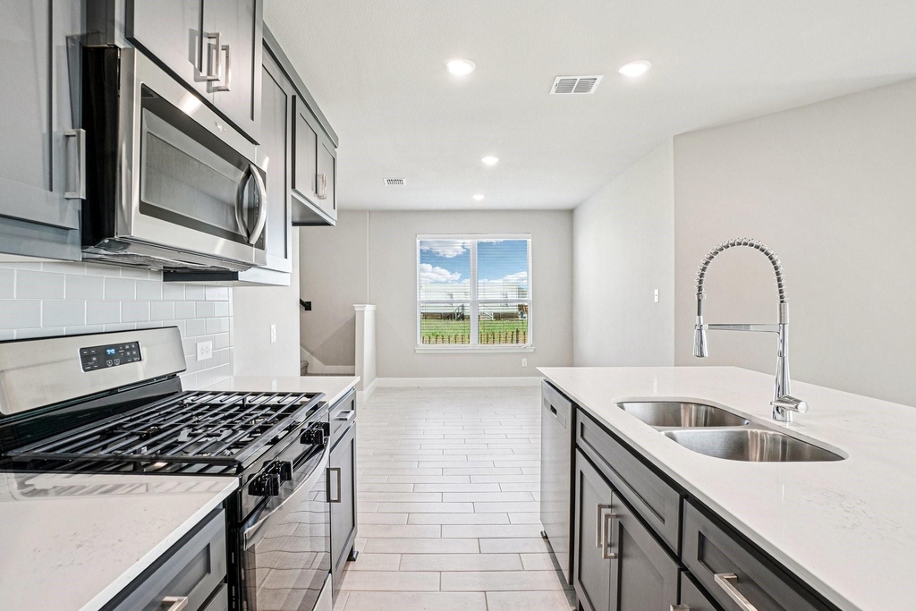 3009 Camilli Cove - Photo 7
