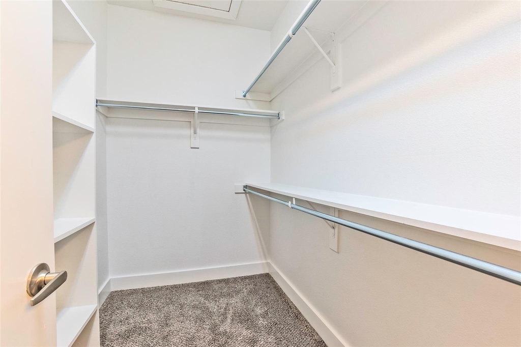 6051 Ross Avenue - Photo 18