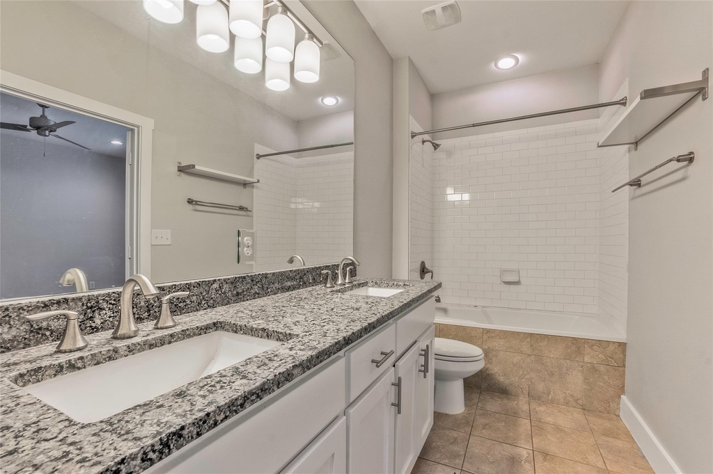 6051 Ross Avenue - Photo 15