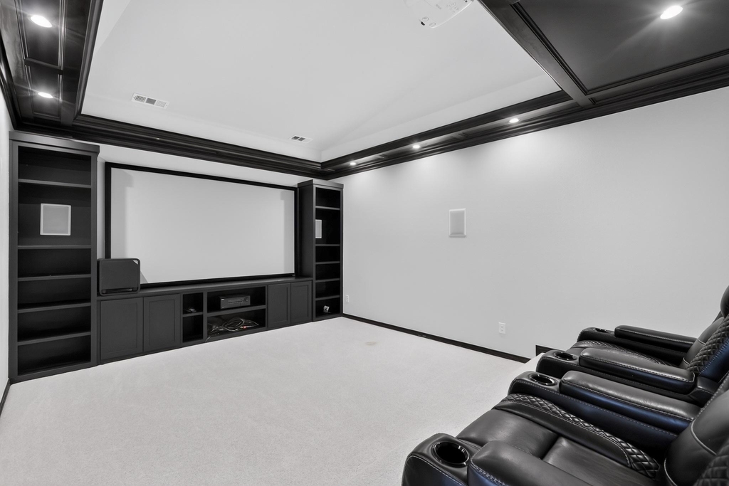 3131 Callander - Photo 38