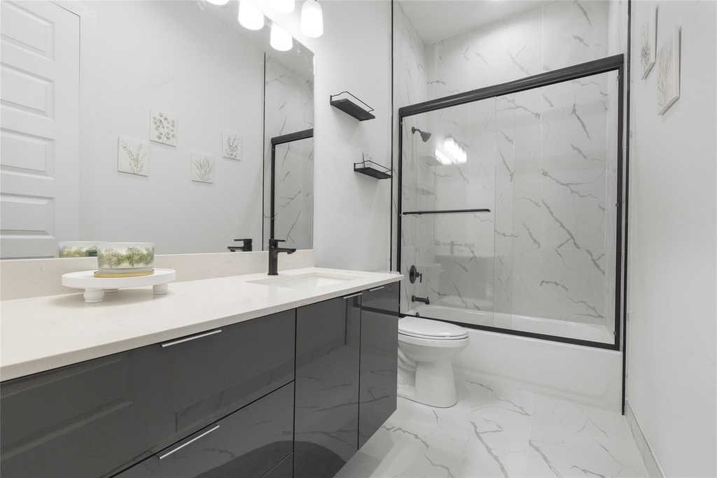 4314 Roseland Avenue - Photo 17