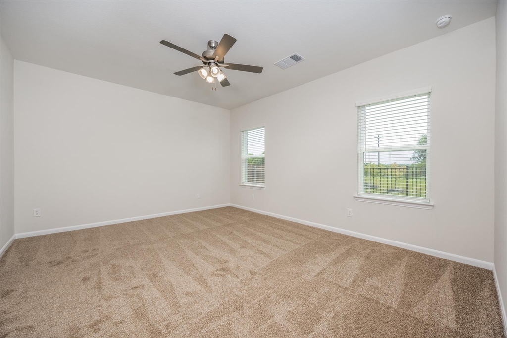 4013 Bluestem Boulevard - Photo 14