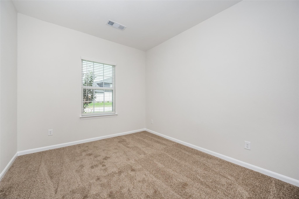 4013 Bluestem Boulevard - Photo 16