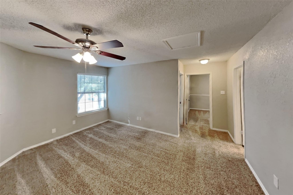 1313 Ponder Way - Photo 15