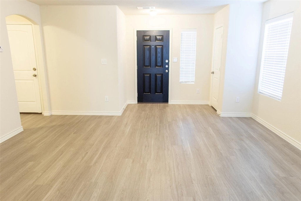 3953 Tarpon Springs Drive - Photo 5