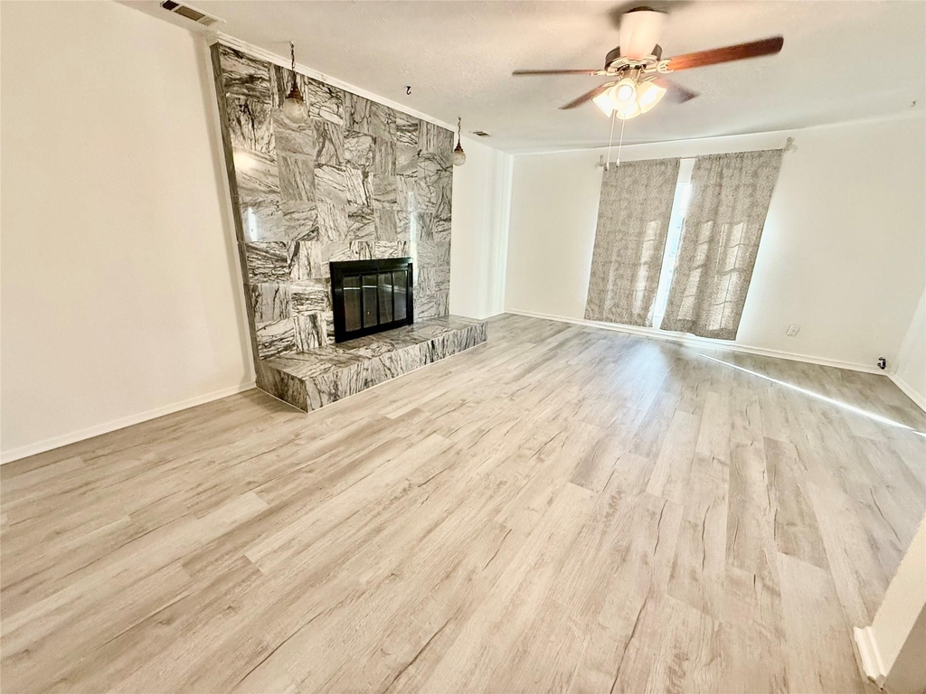 818 Westbrook Drive - Photo 3