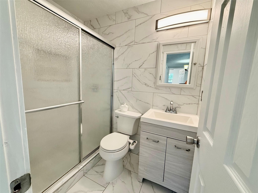 818 Westbrook Drive - Photo 6
