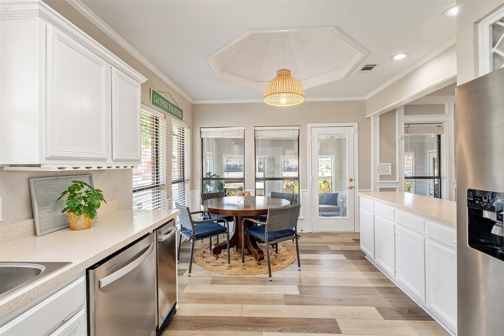 111 Hickory Creek Circle - Photo 11
