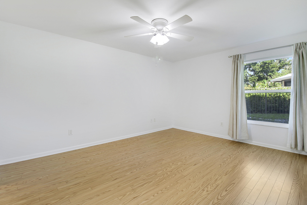 8388 Se Croft - Photo 21