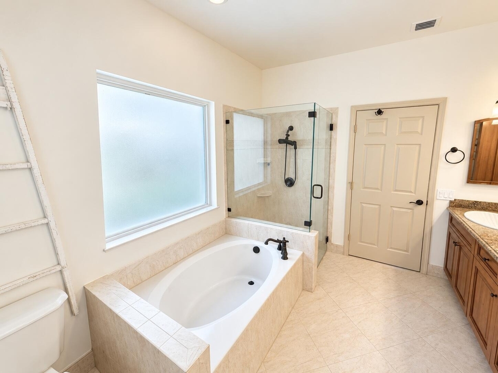 6841 Nw 81st Court - Photo 15