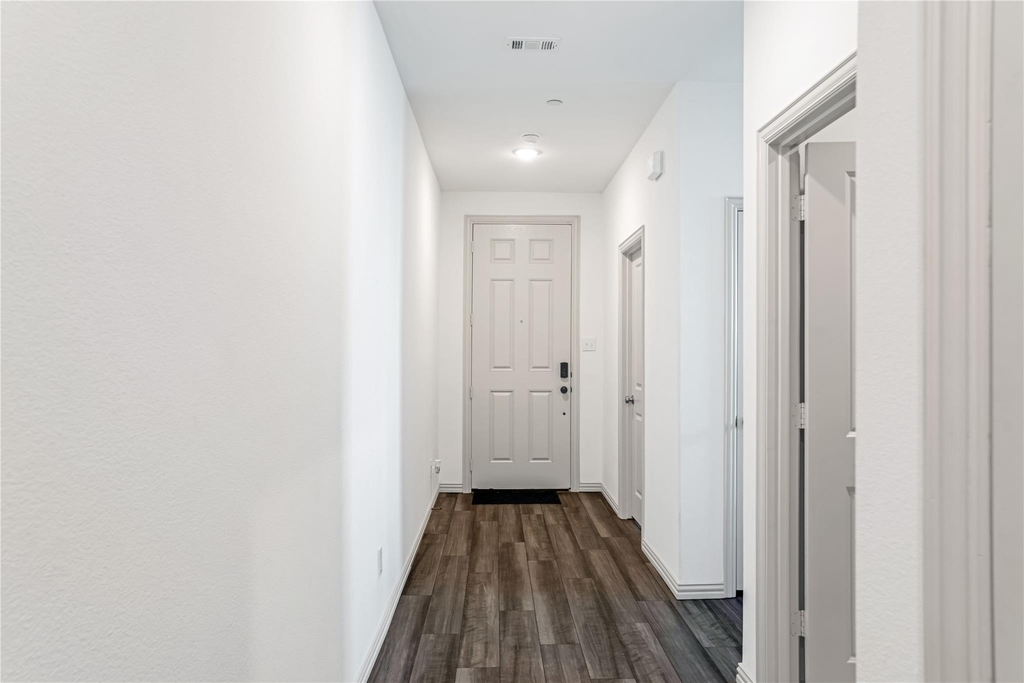5114 Springlake Parkway - Photo 4