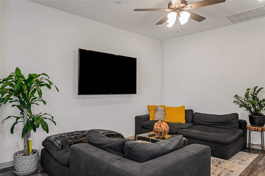 5114 Springlake Parkway - Photo 16