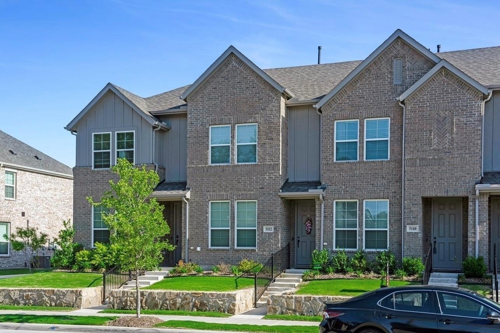 5114 Springlake Parkway - Photo 3