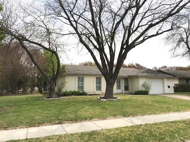 1601 Meridian Way - Photo 0