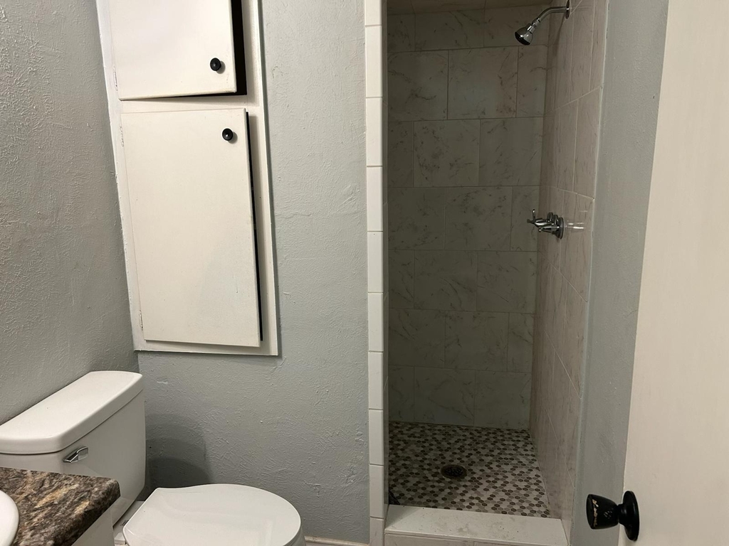 117 N Broadway Street - Photo 9