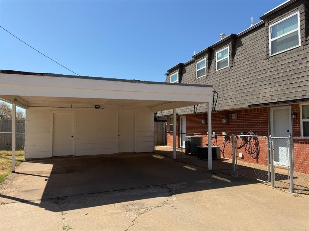 2616 Elwood Drive - Photo 9