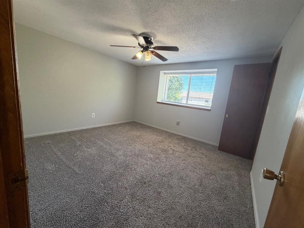 2616 Elwood Drive - Photo 5