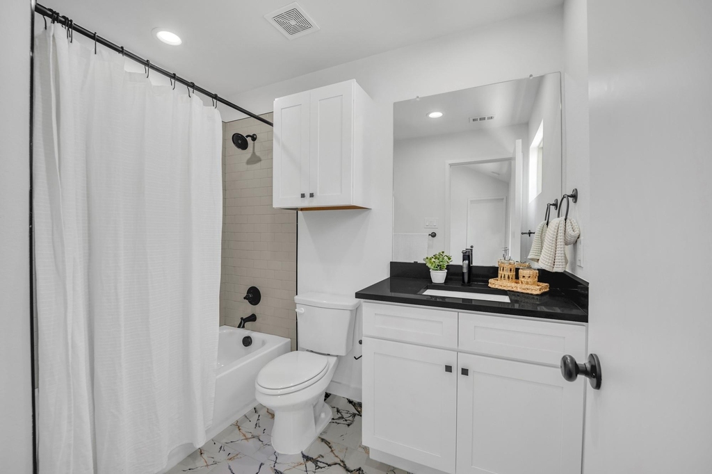 5806 Bryan Parkway - Photo 30