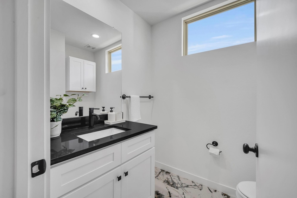5806 Bryan Parkway - Photo 14