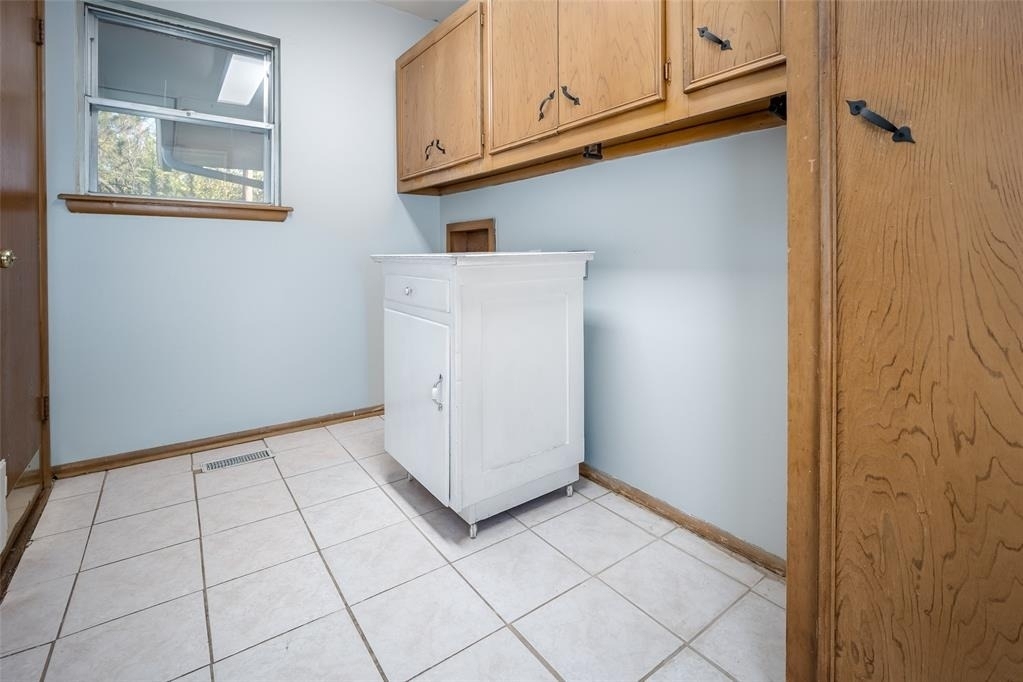2321 Nw 48th Street - Photo 14