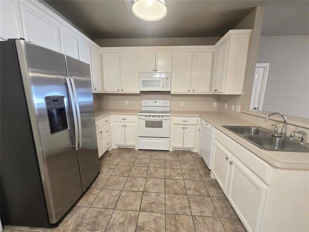 25 Nw 155th Street - Photo 4