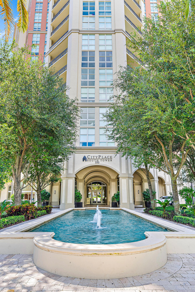 550 Okeechobee Boulevard - Photo 31