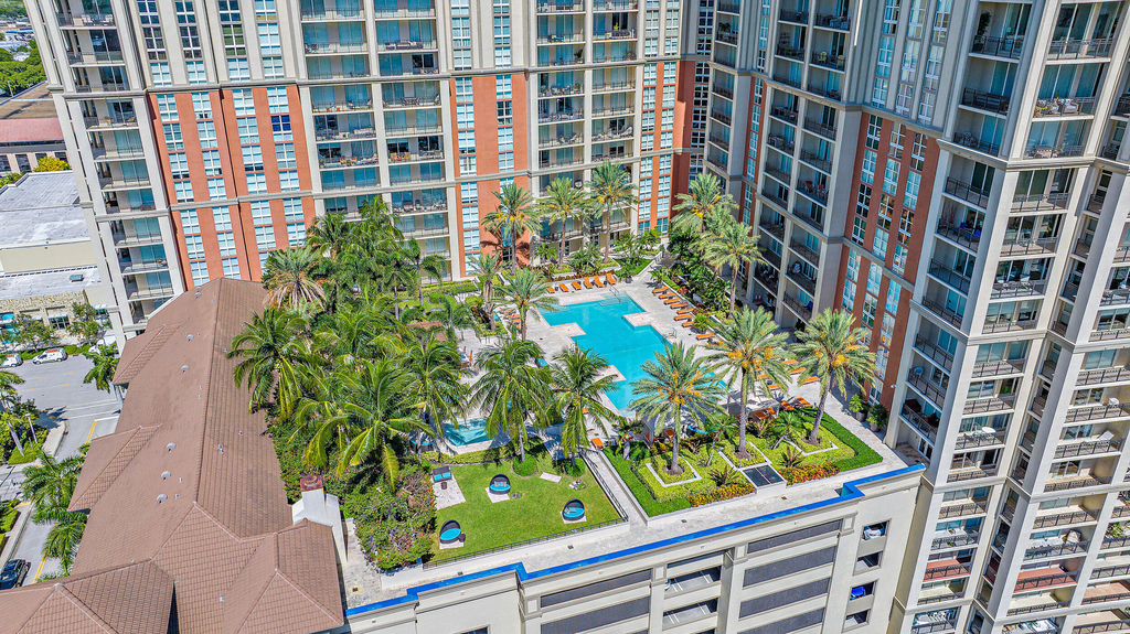 550 Okeechobee Boulevard - Photo 33