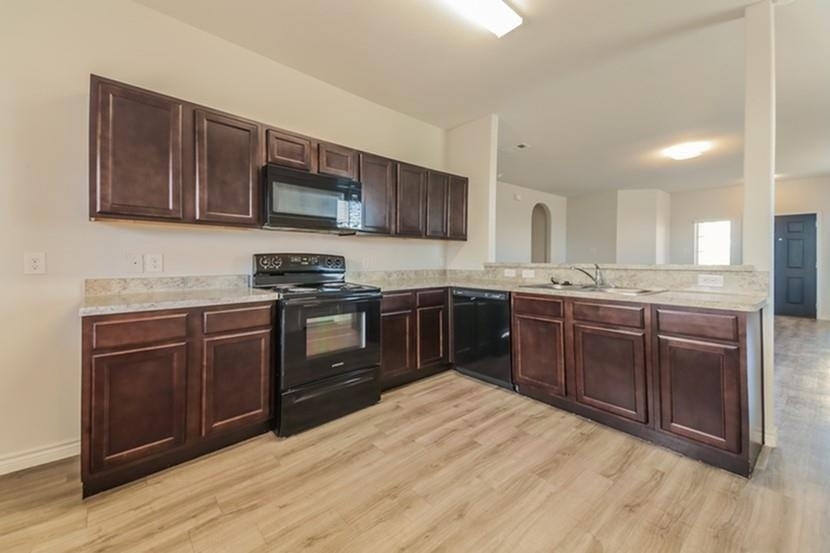 1305 Mallard Cove - Photo 5