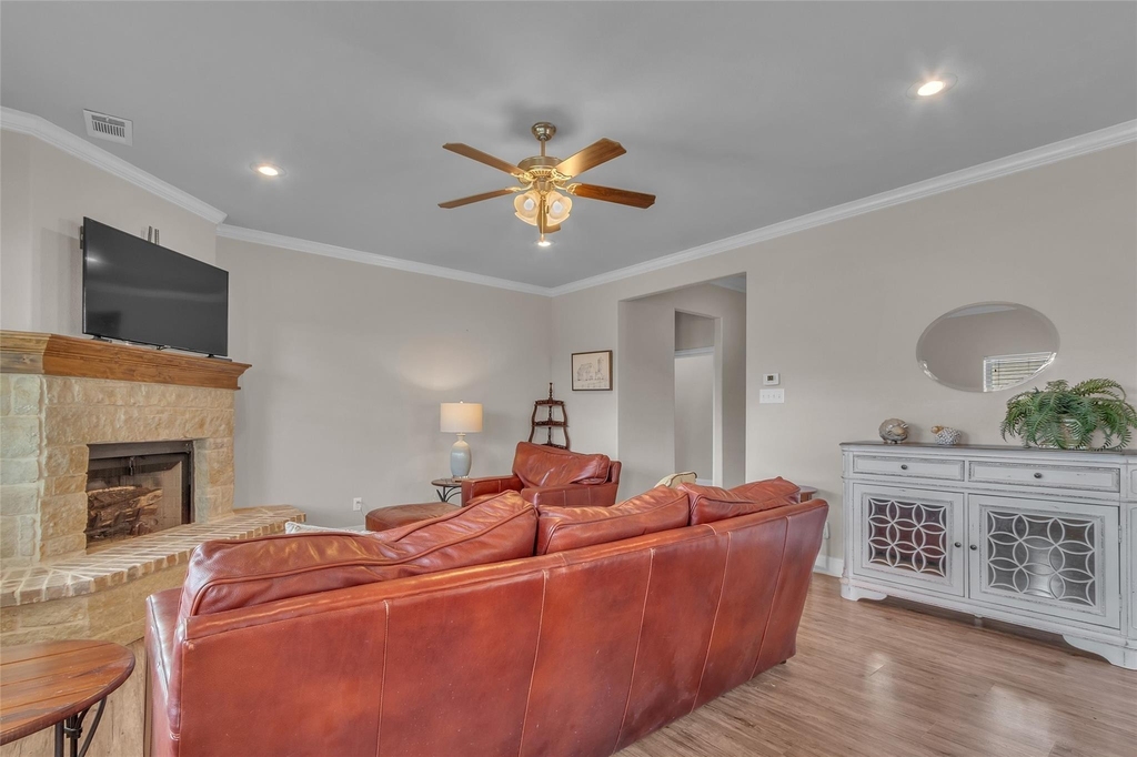 129 Oak Springs Loop - Photo 11