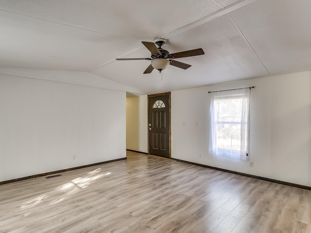 1802 Whispering Oaks Street - Photo 21