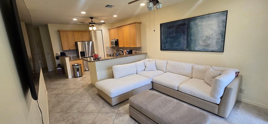 204 Mariner Bay Boulevard - Photo 2