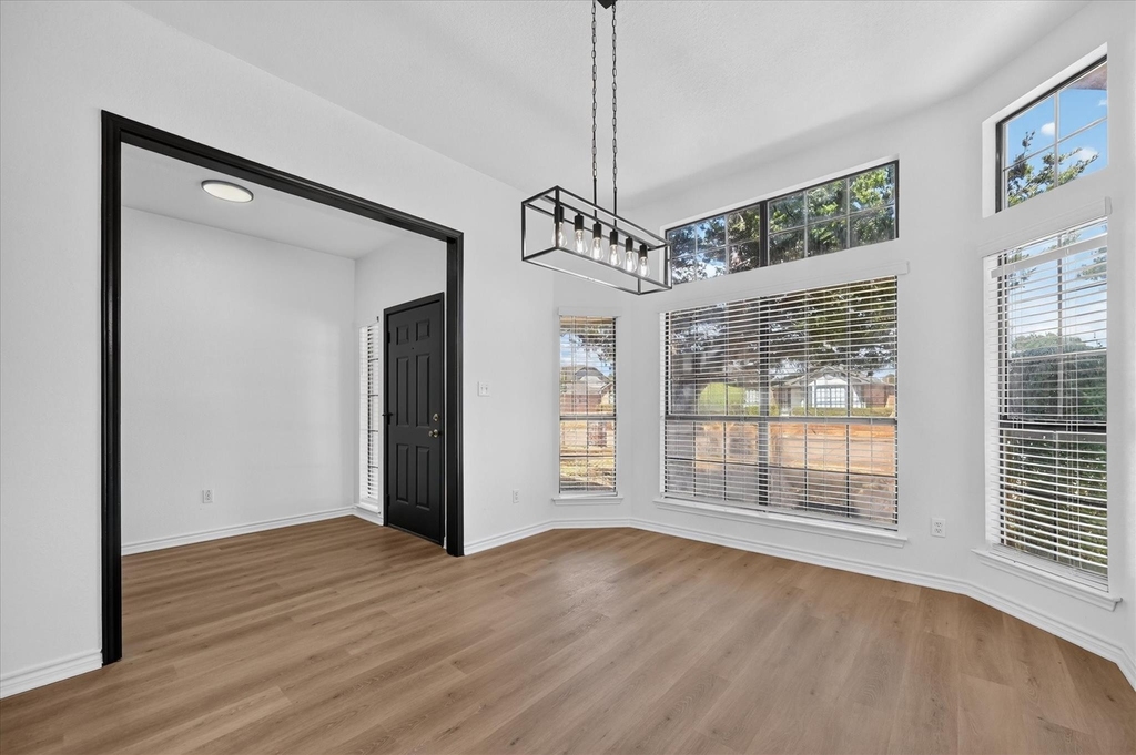 4052 Saint Christopher Lane - Photo 4