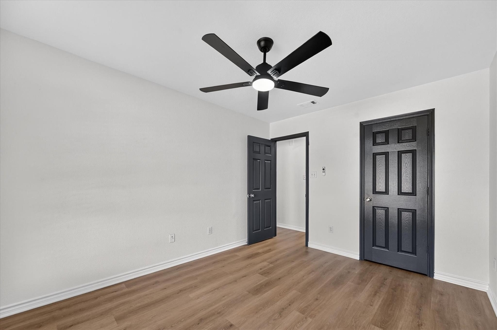 4052 Saint Christopher Lane - Photo 12