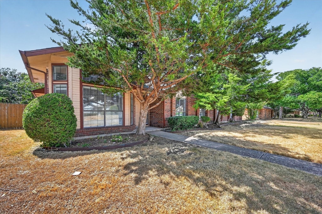 4052 Saint Christopher Lane - Photo 2