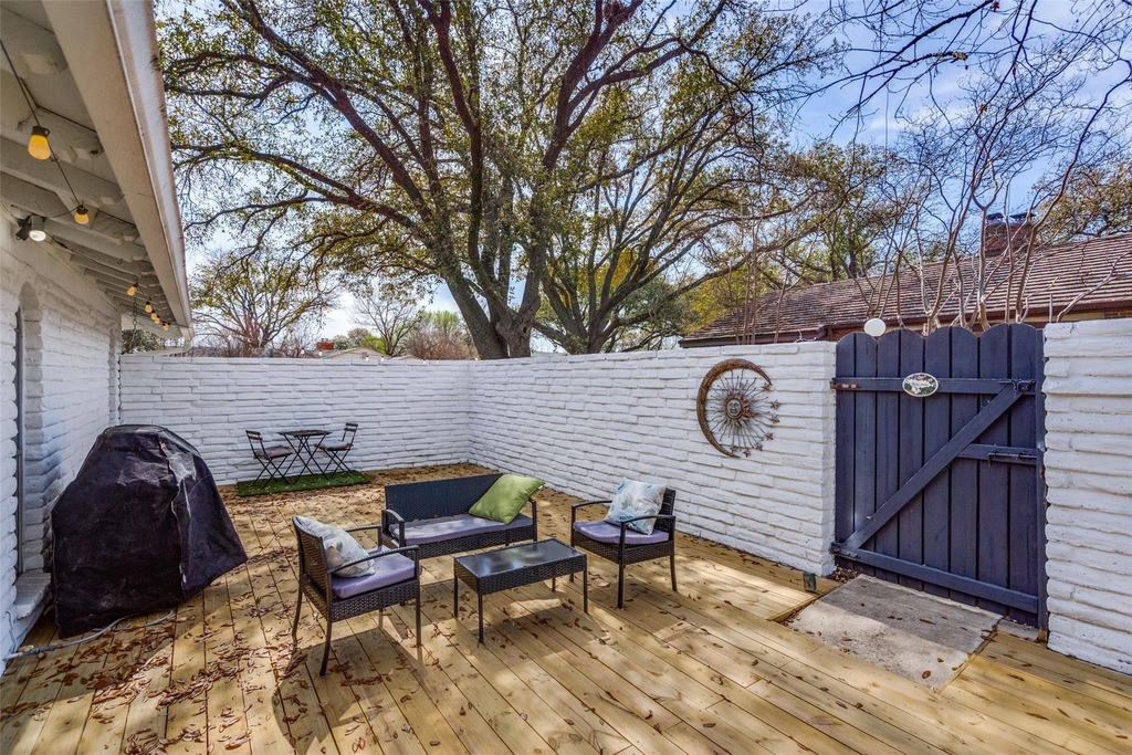 15642 Overmead Circle - Photo 20