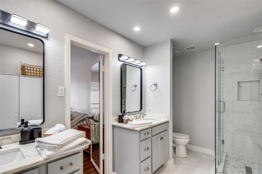 15642 Overmead Circle - Photo 16