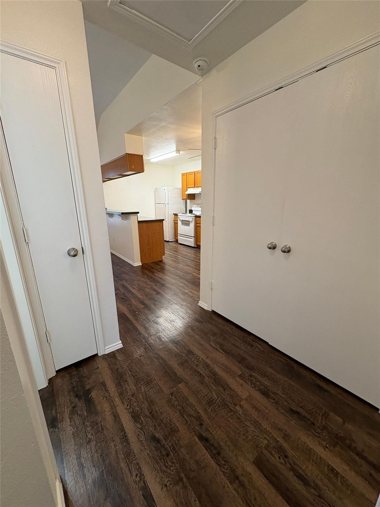 641 Woodard Avenue - Photo 19
