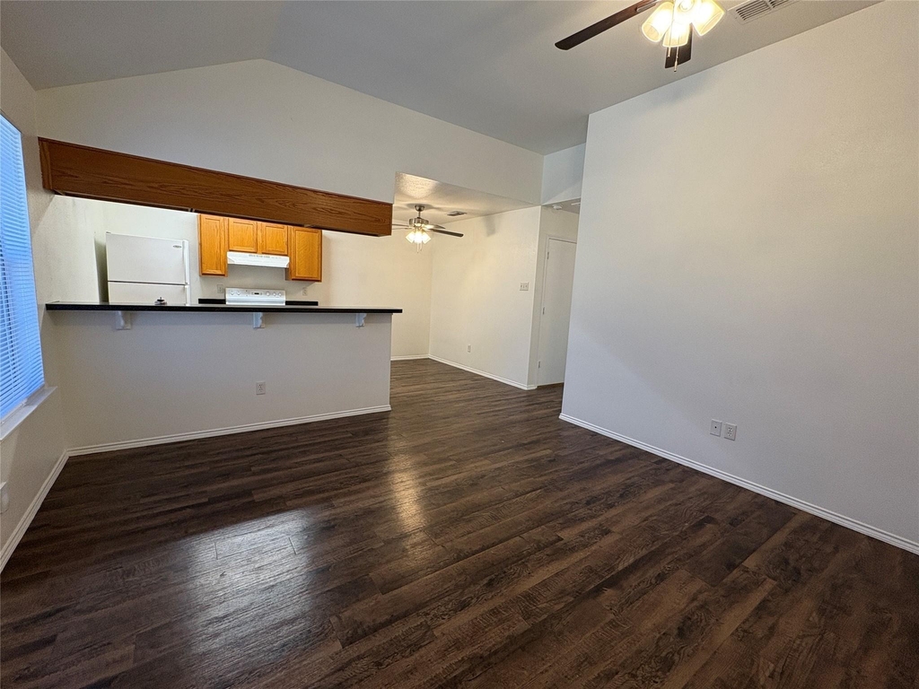 641 Woodard Avenue - Photo 7