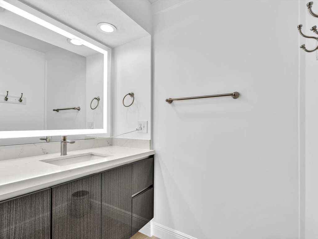 21578 Altamira Avenue - Photo 29